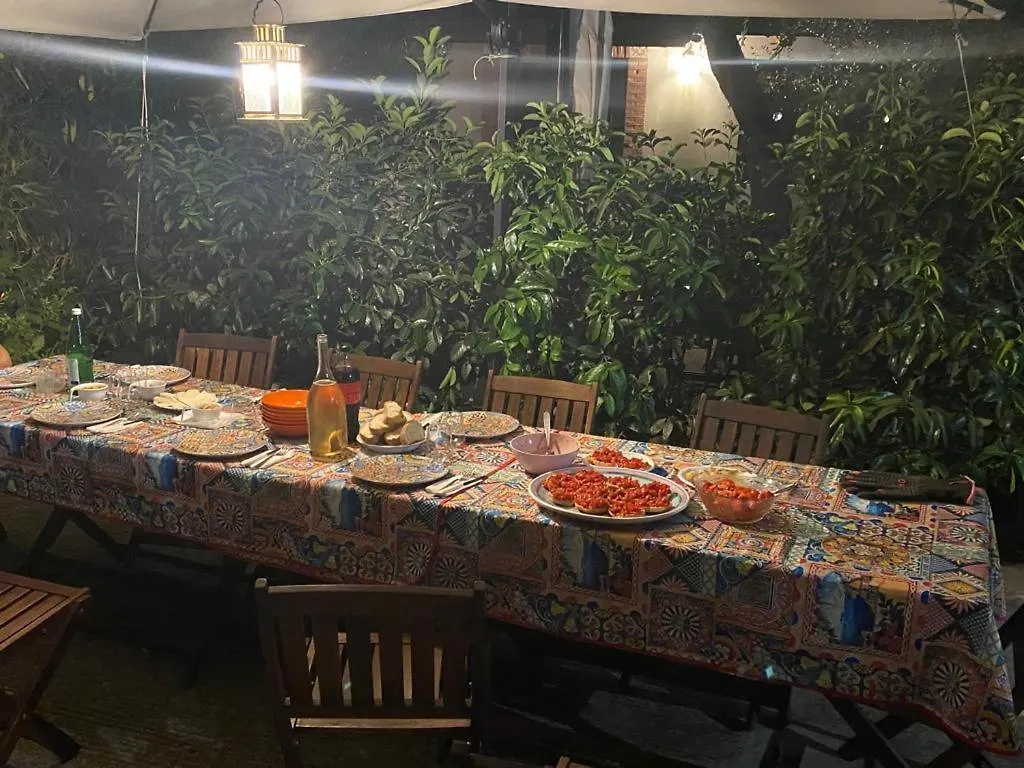 Casa Vacanze Nino Petrelli Naso Apartament