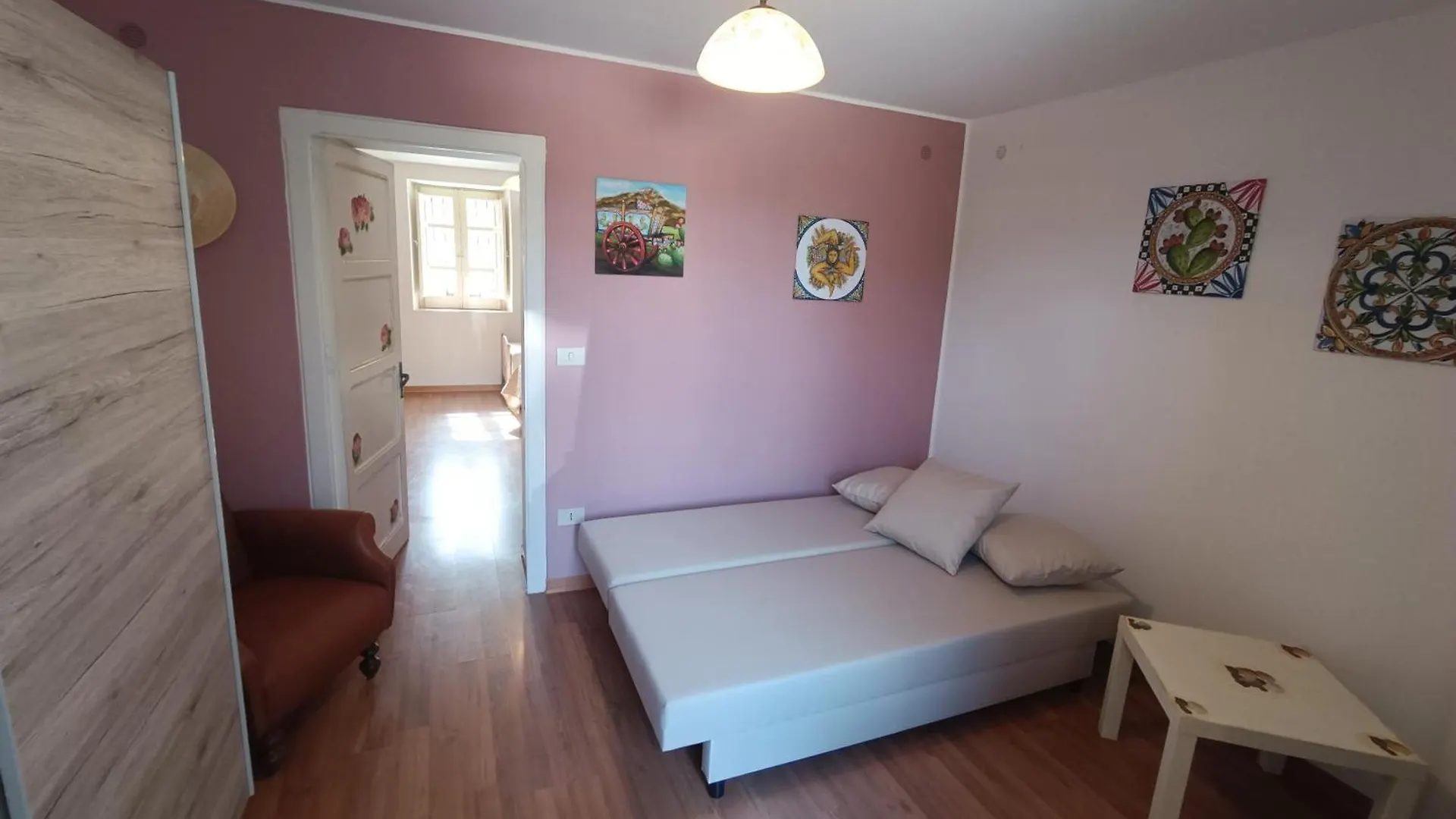 Casa Vacanze Nino Petrelli Naso 0*,  Włochy